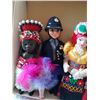 Image 3 : COLLECTION OF 7 DOLLS