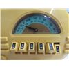 Image 18 : 2 ANTIQUE RADIOS (BAKE-LITE) 1 REPO RADIO