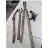 Image 1 : ANTIQUE HOOF TRIMMERS, VICTOR TRAP, LARGE WRENCH, PART OF HORSE HANES