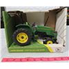 Image 1 : TRACTOR (JOHN DEERE 5400) *1/16 SCALE W/BOX*