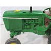 Image 5 : TRACTOR *1/2 CAB* (JOHN DEERE) *1/16 SCALE NO BOX*