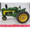 Image 1 : ROW CROP TRACTOR 630 (JOHN DEERE), *1/16 SCALE NO BOX*