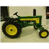 Image 2 : ROW CROP TRACTOR 530 (JOHN DEERE), *1/16 SCALE NO BOX*