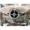 Image 9 : 1950 STUDEBAKER(TAN) *1/18 SCALE*