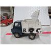 Image 8 : LOT OF 2 WATER TRUCK *RED TANKS*; TONKA GARBAGE TRUCK