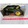 Image 1 : TRACTOR (JOHN DEERE 2640) *1/16 SACLE W/BOX*