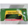 Image 2 : TRACTOR (JOHN DEERE 3020) *1/16 SACLE W/BOX*