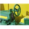 Image 5 : TRACTOR (JOHN DEERE 3020) *1/16 SACLE W/BOX*