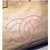 Image 8 : Chanel Buttery Beige Lambskin Weekend Shoulder Bag Tote