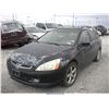 Image 2 : 2004 - HONDA ACCORD