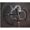 Image 2 : WARCRAFT DUROTAN SCREEN USED HERO CGI BATTLE AXE 1