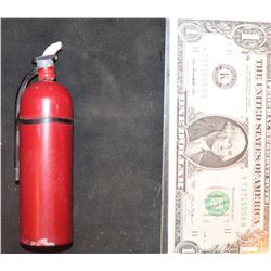ZZ-CLEARANCE THE ABYSS SCREEN USED MINIATURE FIRE EXTINGUISHER