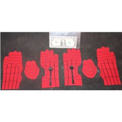 SPIDER-MAN FAR FROM HOME COMPLETE SET OF GLOVES 2