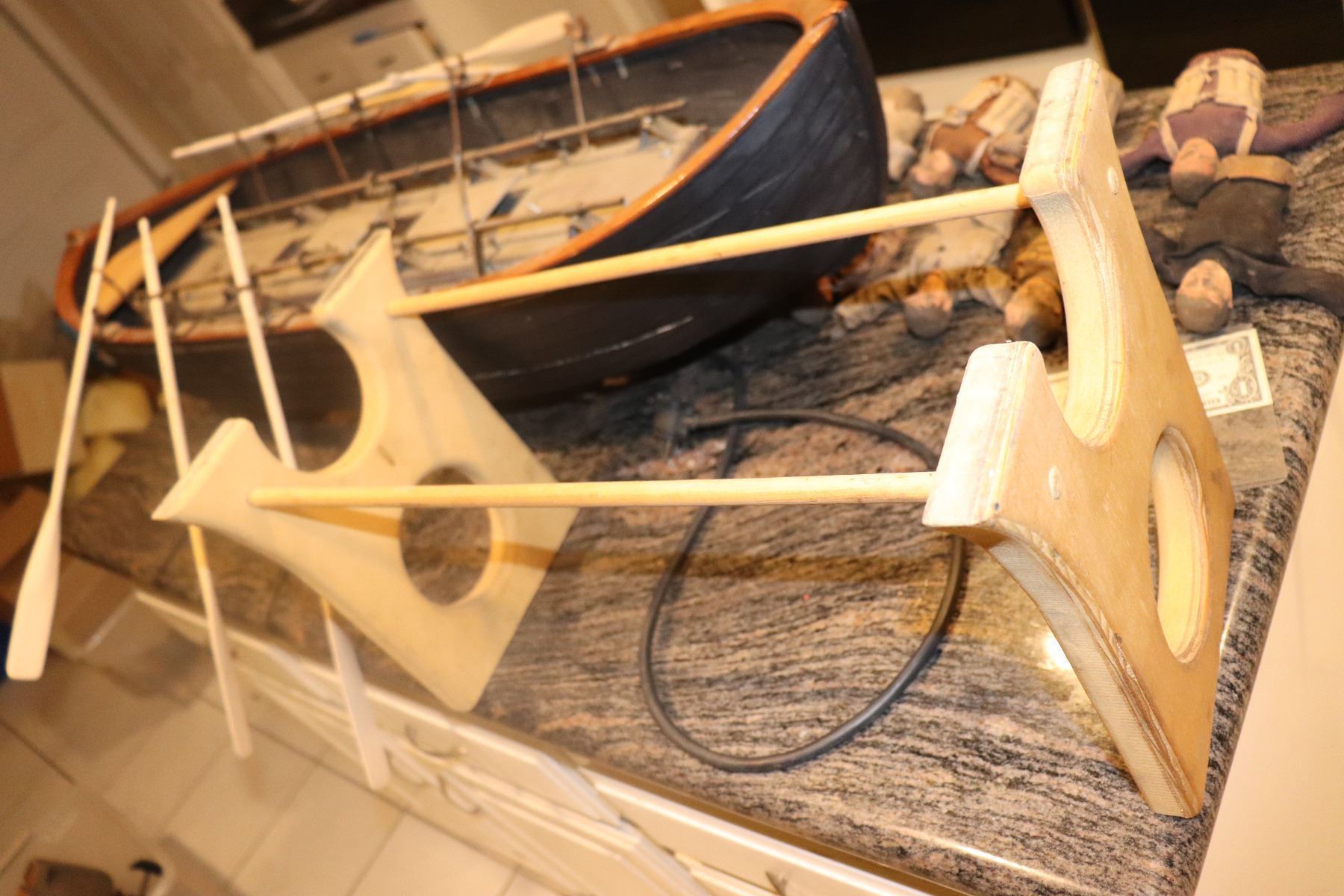 TITANIC LIFE BOAT ANTIQUE FILMING MINIATURE WITH ROWING MECHANISM INTACT