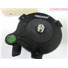 Image 3 : New Neewer Tripod leveling base with offset bubble / Cannon/Nikon & other