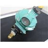 Image 4 : Propane Regulator  810