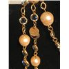 Image 4 : Chanel Vintage Pearl and Clear Crystal Chicklet Long Necklace