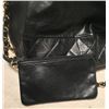 Image 9 : Chanel Vintage Black Leather Drawstring Bucket Shoulder Bag