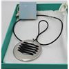 Image 2 : QVC LOT OF JEWELRY - 5 ITEMS TOTAL