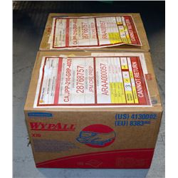 2 BOXES OF WYPALL X70 WIPERS, 152 COUNT PER BOX