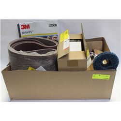 FLAT OF ASSORTED STRIPPING DISC & BELT SANDPAPER