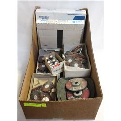 FLAT OF ASSORTED ABRASIVES, FLAP WHEELS,SCREEN BAC