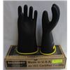 Image 1 : NEW PAIR OF SALISBURY LINEMAN GLOVES SZ 11