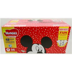 CASE OF 96 HUGGIES SNUG & DRY DIAPERS SIZE 4