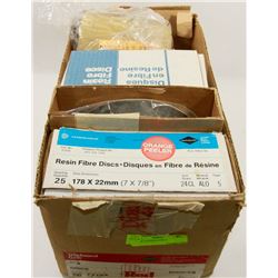 BOX OF SANDING DISCS