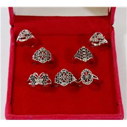 LOT OF 6 LADIES RINGS