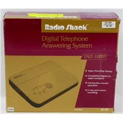 VINTAGE RADIO SHACK DIGITAL