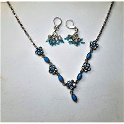 4)  BLUE FLOWER CRYSTAL NECKLACE &