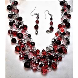 18)  RED, CLEAR & SILVER TONE CRYSTAL