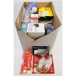 BOX OF ASSORTED LIGHT BULBS