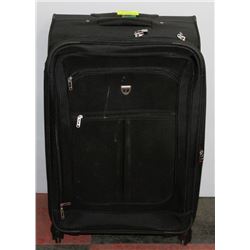 LARGE BLACK TRAVEL PRO LUGGAGE
