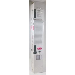 LOT OF 4 UBERHAUS HORIZONTAL VINYL BLINDS WHITE,