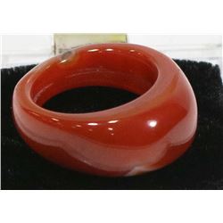 CARNELIAN STONE RING - APPROX. SIZE 9