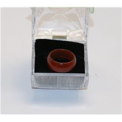 CARNELIAN STONE RING - APPROX. SIZE 8.5