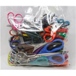 BAG OF ASSORTED SCISSORS
