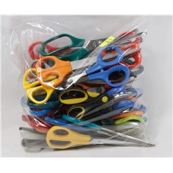 BAG OF ASSORTED SCISSORS