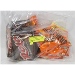 BAG OF ROLO AND REESE CRUNCHERS