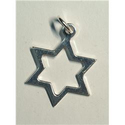 71) STERLING SILVER PENDANT