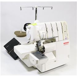 BERNINA 2500 DCE 4 THREAD SERGER