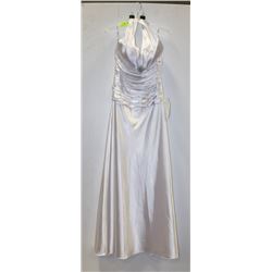 VENUS SIZE 10 WHITE HALTER STRAP FRINGED TOP