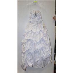 GEMINI BRIDAL SIZE 6 WHITE A LINE FRINGED & BEADED