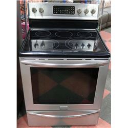 FRIGIDAIRE SMOOTH TOP, SELF CLEAN CONVECTION OVEN