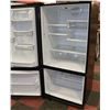Image 2 : AMANA BLACK FRIDGE