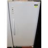 Image 1 : FRIGIDAIRE UPRIGHT FREEZER