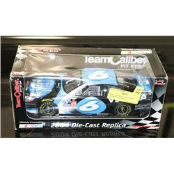 MARK MARTIN VIAGRA TEAM CALIBER 1:18 NASCAR