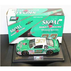 KEN SCHRADE SKOAL LIMITED EDITION 1:18 REVELL
